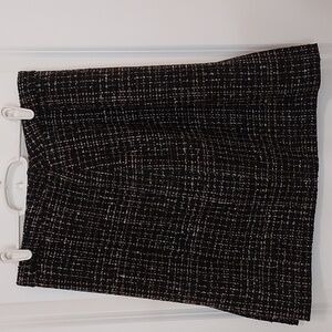 Brooks Brothers Black Wool Blend Tweed Pattern w/ Silver Gray Lined Skirt Size 4